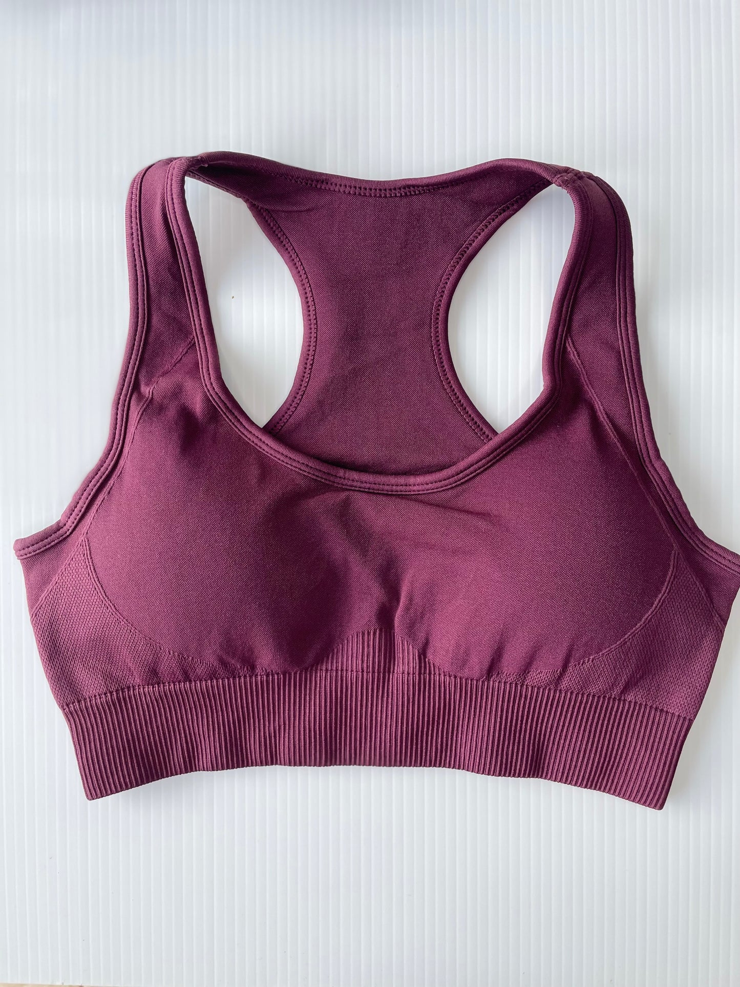 “Seúl” PowerSoft Racerback Sport Bra (Solid colors)