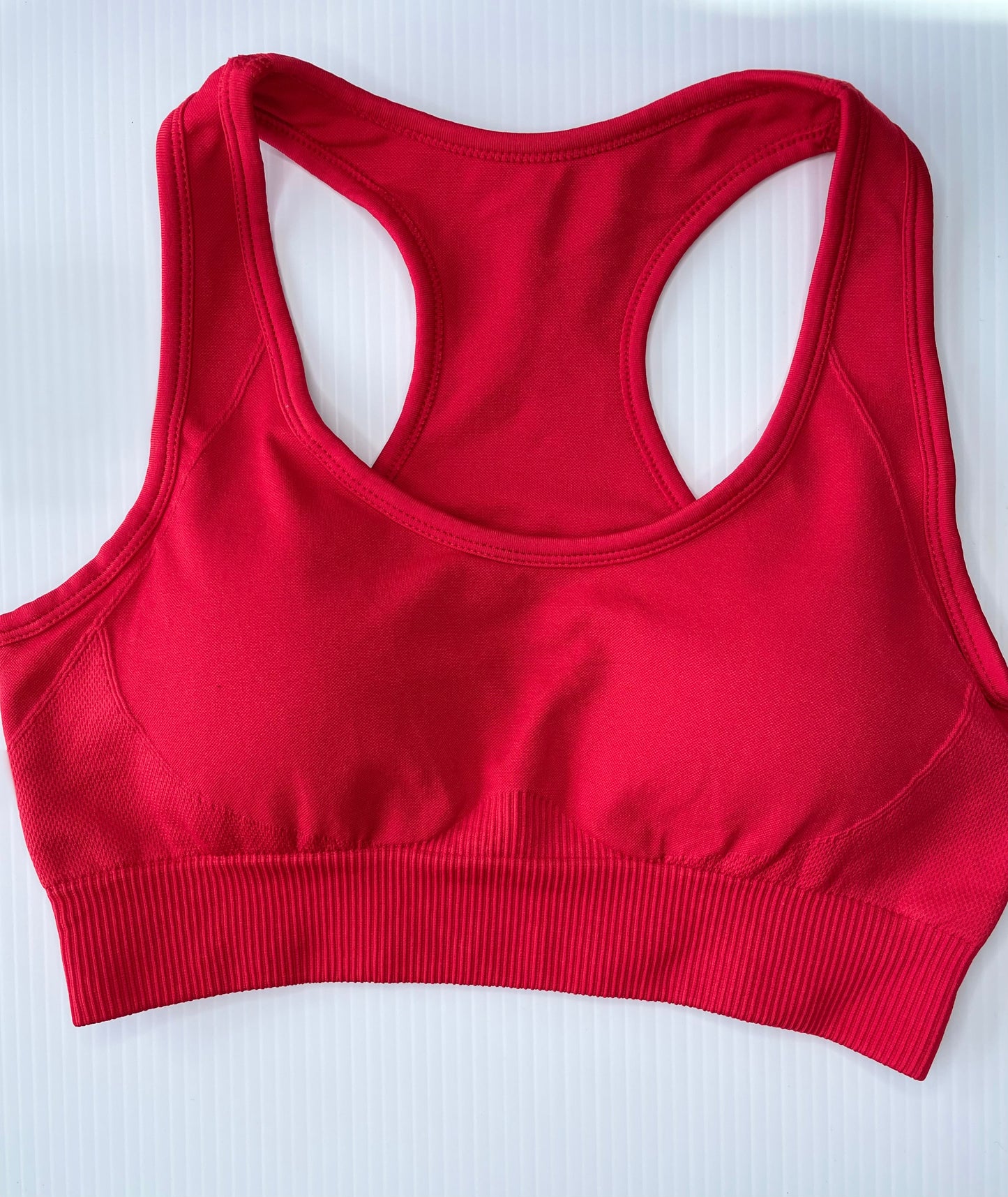 “Seúl” PowerSoft Racerback Sport Bra (Solid colors)